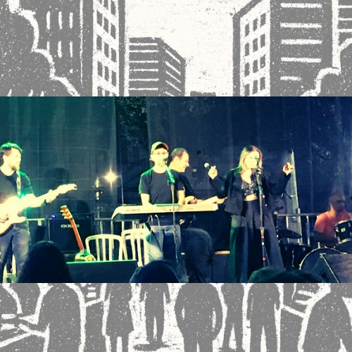 Apresentação da banda 2Vox no ItaimFest Páscoa 2025